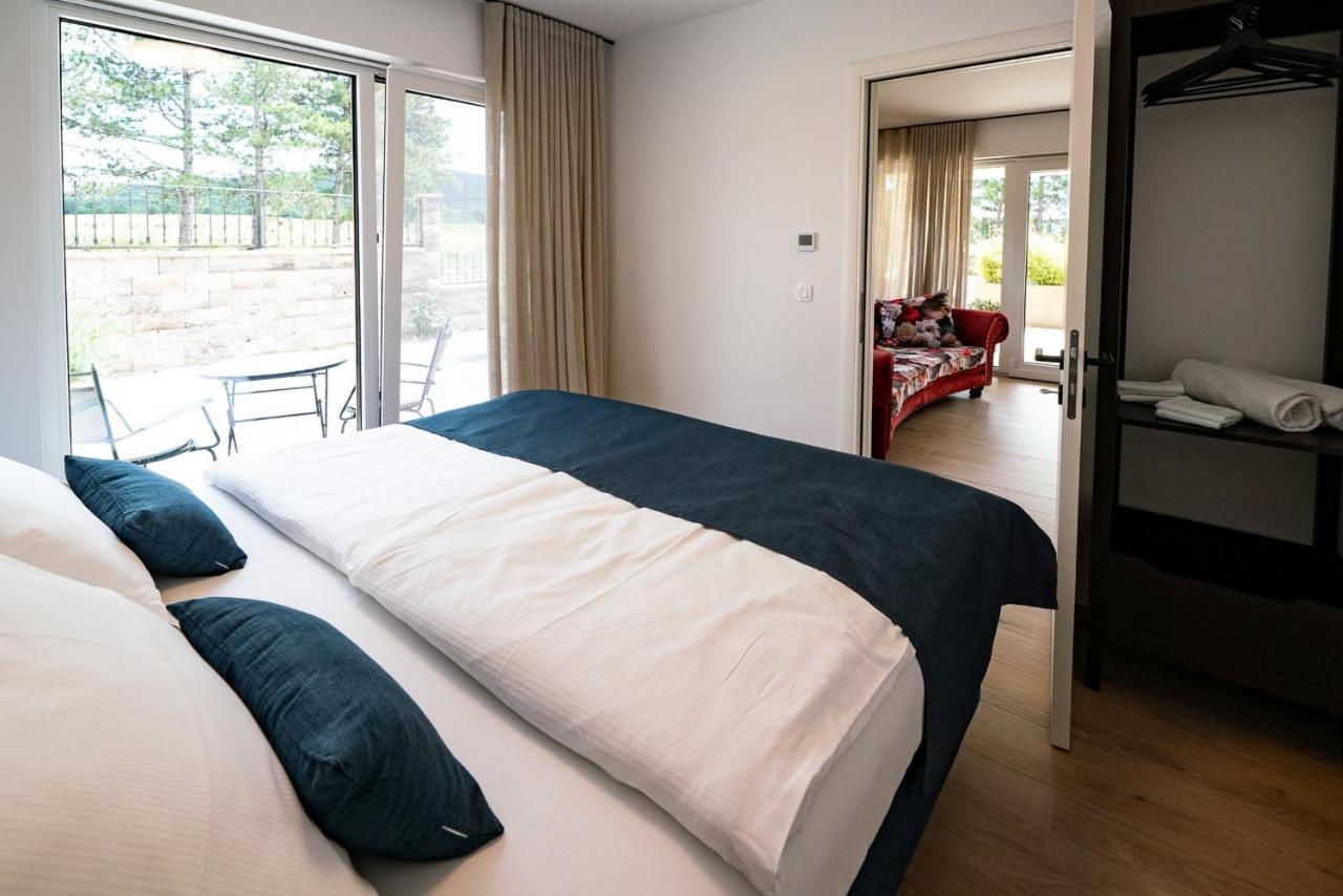 Apartments Kras 24 With Pool Sezana Exterior photo