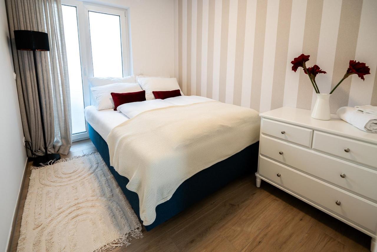 Apartments Kras 24 With Pool Sezana Exterior photo